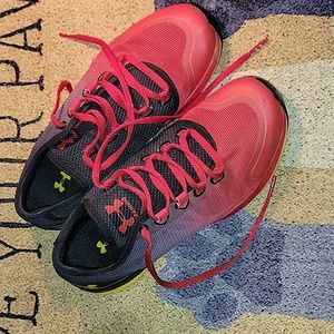 Under Armour Athletic Training Shoes Size 8